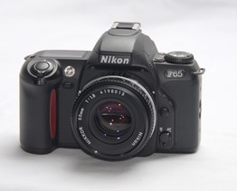 Nikon F65 D black